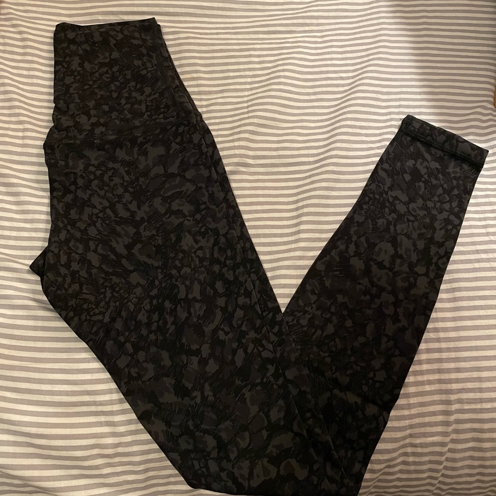 Lululemon super high rise align leggings